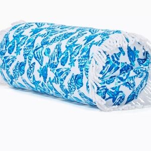 NWT Lilly Pulitzer Beach Pillow